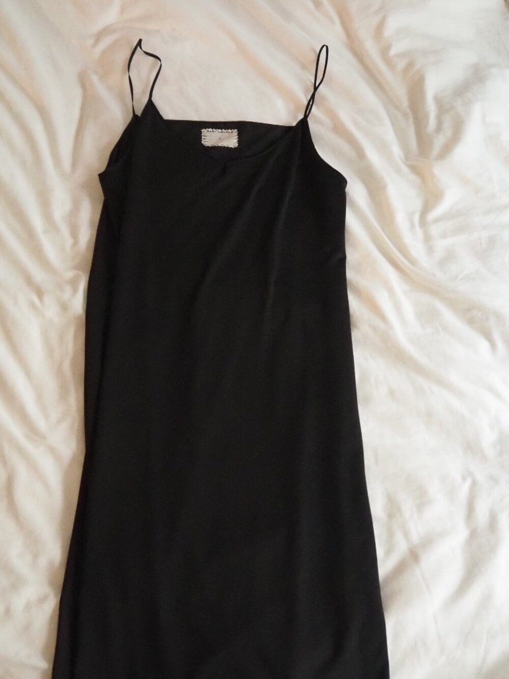 Gary Graham black silk midi dress size small